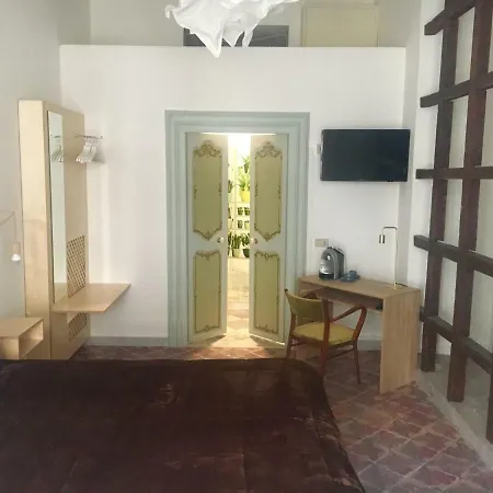 Pal Art & Bed & Breakfast *